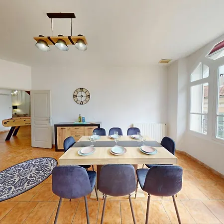 L'abbaye 170m2 12 Couchages Ales