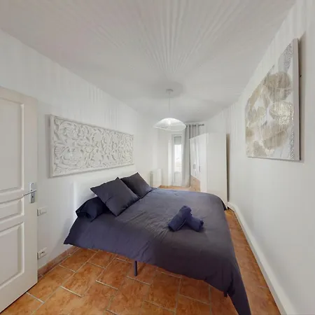 L'abbaye 170m2 12 Couchages Lägenhet