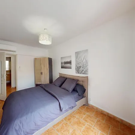 Lägenhet L'abbaye 170m2 12 Couchages